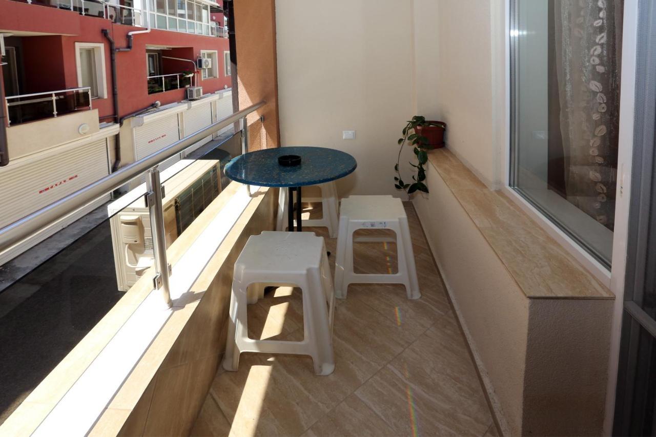 Apartments Dani Pomorie Exterior photo