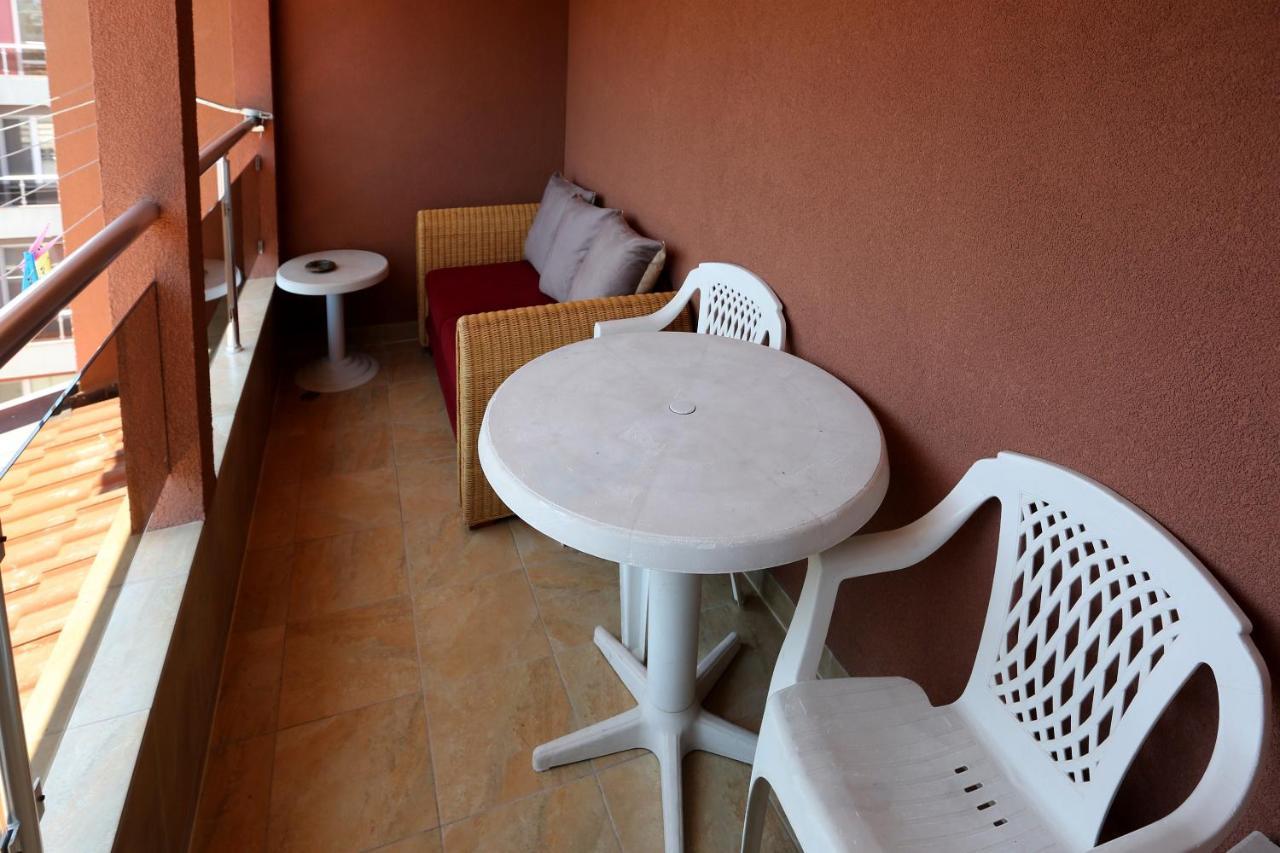 Apartments Dani Pomorie Exterior photo