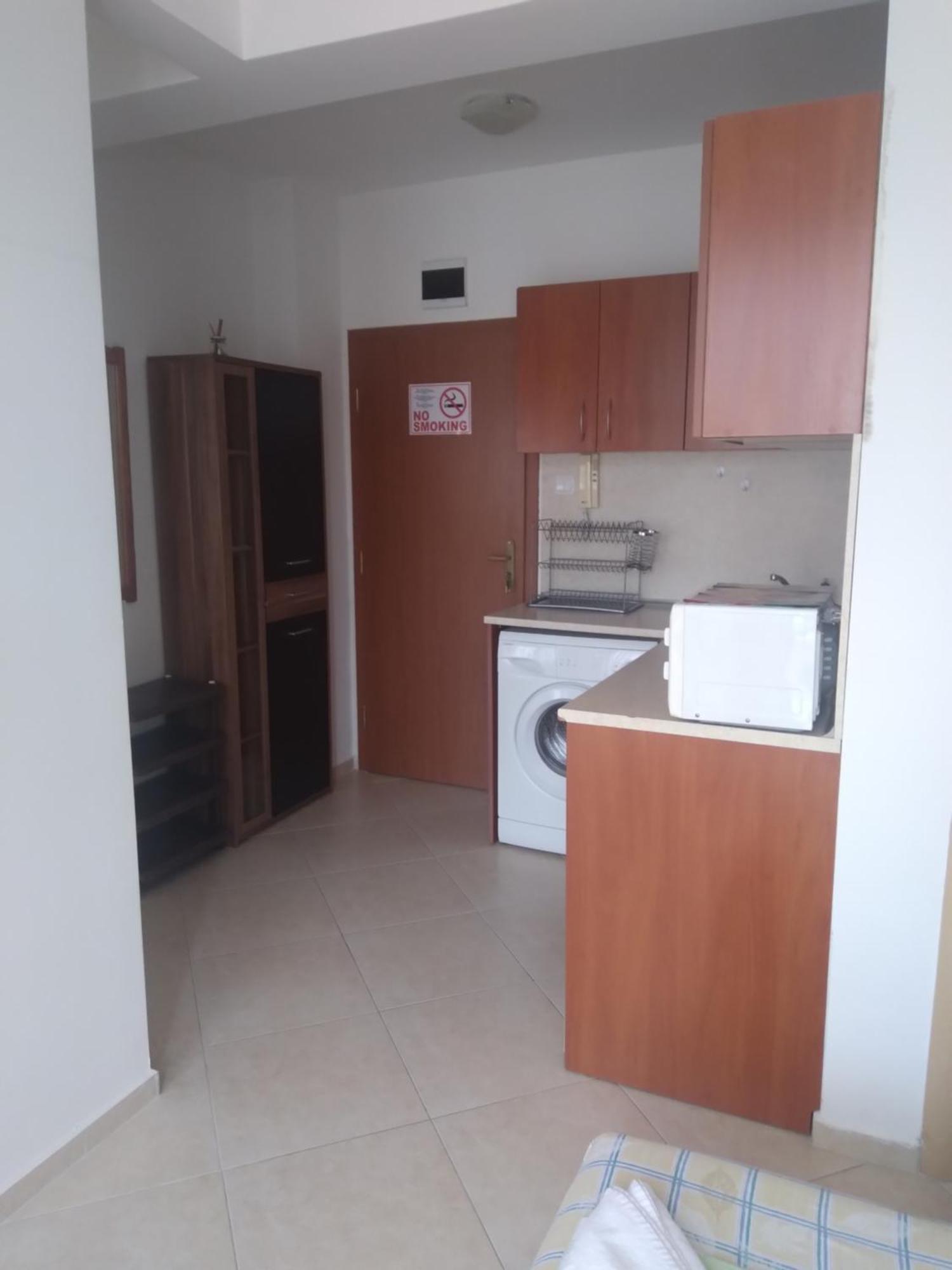 Apartments Dani Pomorie Exterior photo