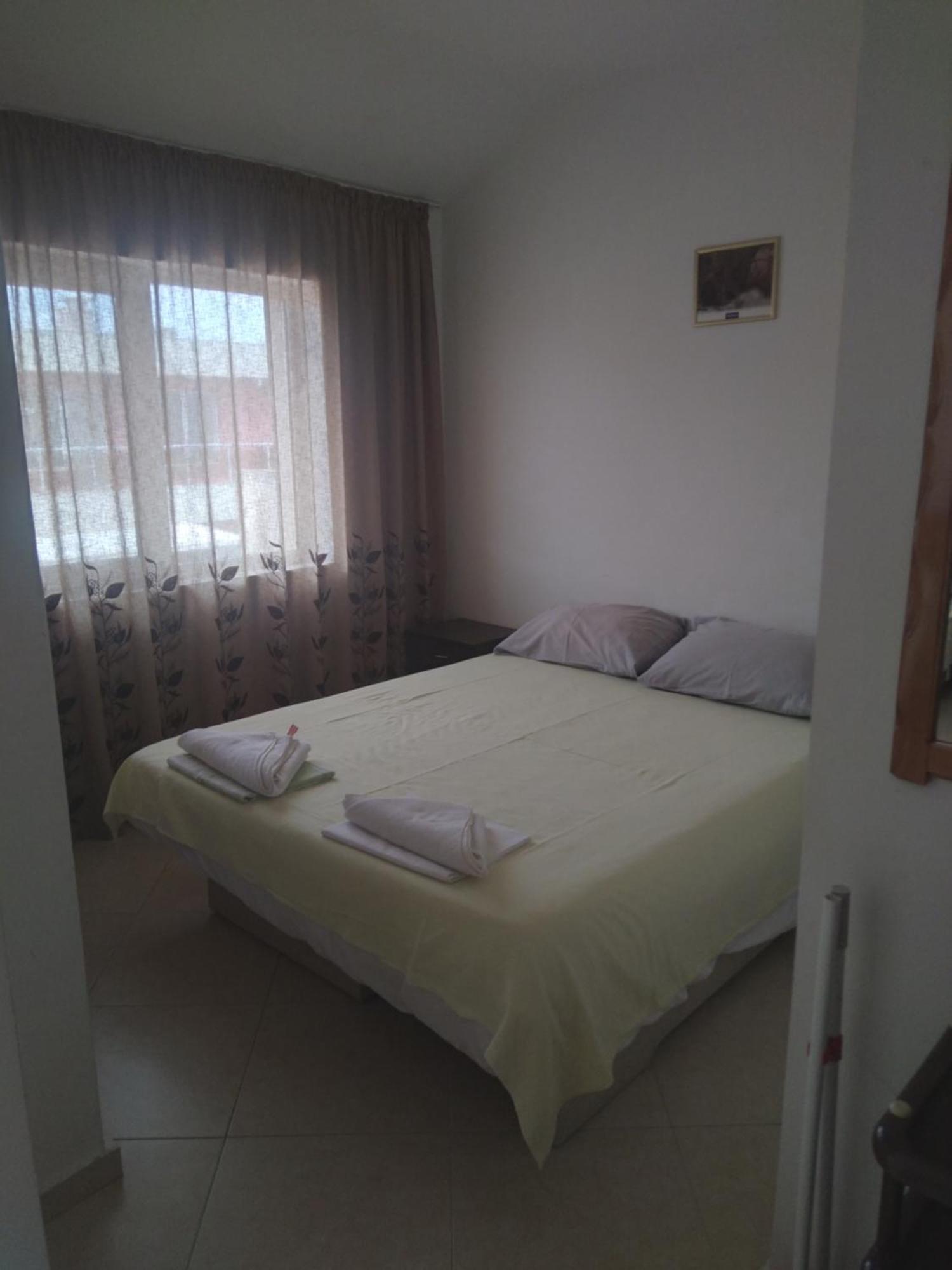 Apartments Dani Pomorie Exterior photo