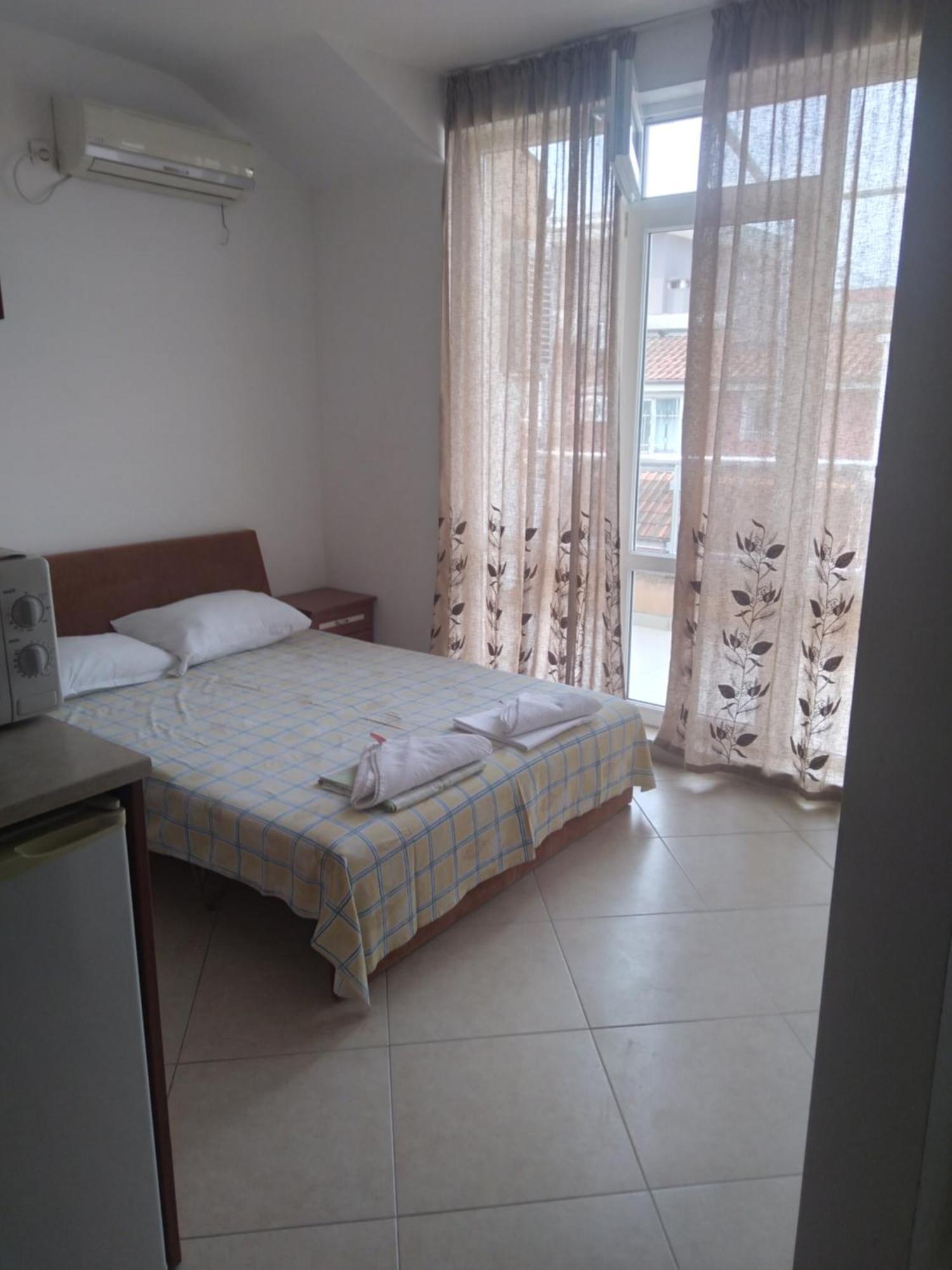 Apartments Dani Pomorie Exterior photo